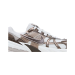 Nike V2K Run Mink Brown White - Image 2
