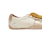 Golden Goose True-Star in white nappa leather with gold star and beige suede heel tab(Women's) - Image 3