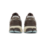 Air Zoom Vomero 5 'Earth Fossil' - Image 5