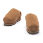 UGG Pumped Slide – Chestnut - Image 2