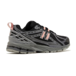 New Balance 1906R – Black Pink Moon - Image 3